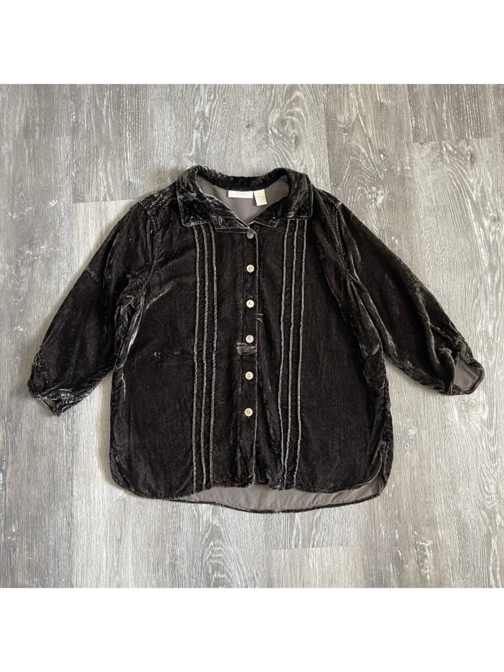 J. JILL Brown Crushed Velvet Button Up Blouse Front Tucks 3/4 Sleeves Size M